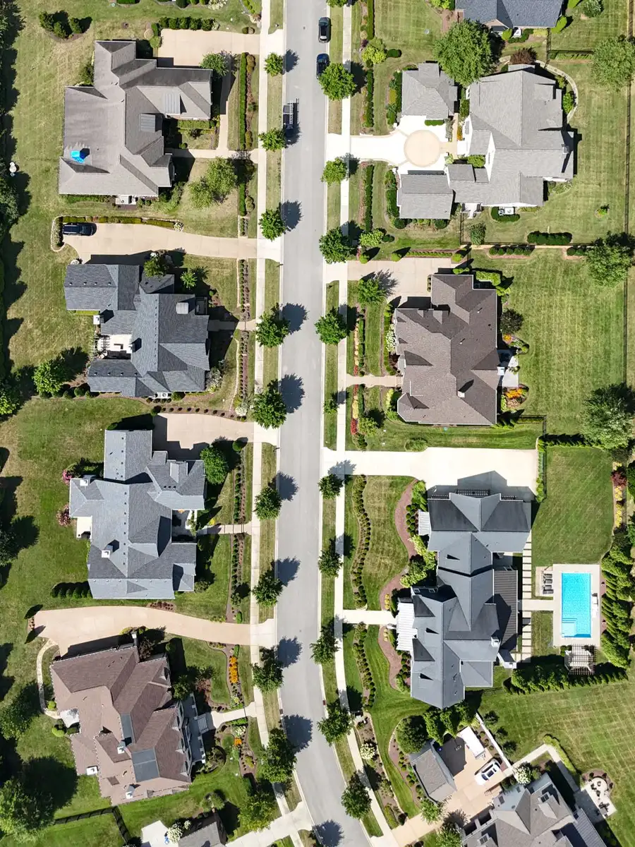 Home Appraisal vs. Home Inspection in a residential neighborhood and local real estate market