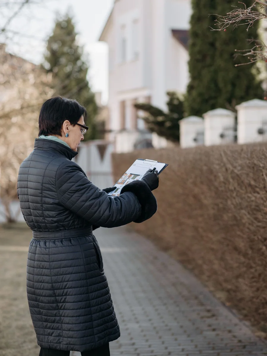 Residential property evaluation during the home appraisal process